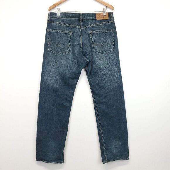 Signature by Levi Strauss & Co. Gold Label Men's Regular Fit Jeans 31x30 - Picture 2 of 11